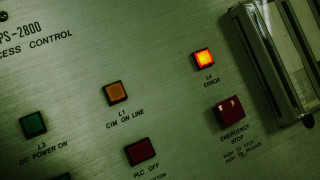 Control panel buttons switch side - free technology wallpaper