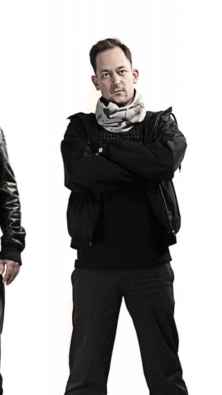 Two men black jackets scarfs - free retro wallpaper