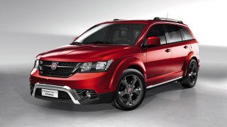 Red suv white room black - the front wheel free wallpaper
