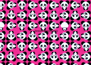 Pink black skulls hearts background - a white circle in the middle of the image free wallpaper