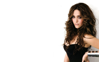 Woman black dress laptop posing - a laptop computer free wallpaper