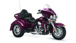 Purple motorcycle parked white background - a black seat free wallpaper