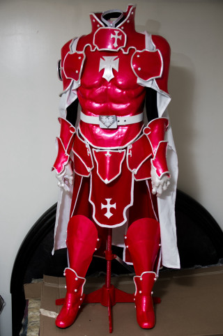 Red white statue man armor - a fireplace free wallpaper for mobile