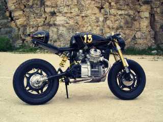 Motorcycle dirtroad rockwall grass assemblage - assemblage free wallpaper