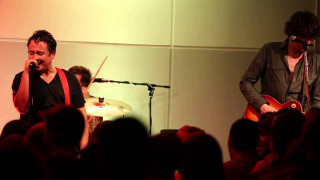 Man stage guitar band member - david boyd free wallpaper