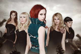 Women group cloudy sky background - a sky background and a sky background free wallpaper