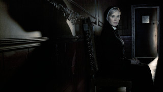 Woman chair darkroom creepy shadow 2 - a door in the background free wallpaper