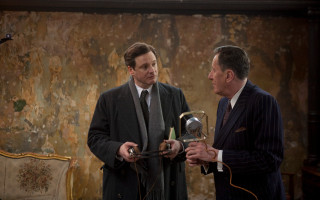 Men suits talking room peeling - paint free wallpaper