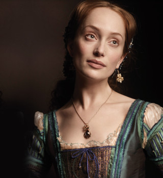 Woman green dress necklace image - preraphaelitism free wallpaper for tablet