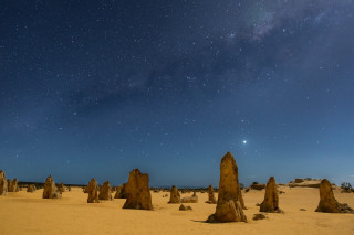 Rocks desert night sky stars - david boyd free wallpaper