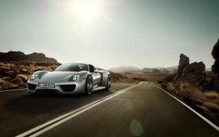 Silver sports car desert road - the background and sun free wallpaper