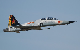 Fighter jet blue sky star 3 - du qiong free wallpaper