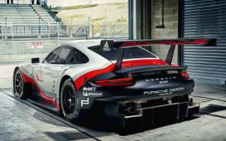 Porsche race car garage ramp - david park free wallpaper