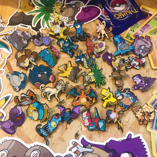 Cartoon stickers table wooden floor - a table top free wallpaper for tablet