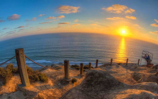 Sunset ocean lifeguard tower rope - derek hill free wallpaper for desktop
