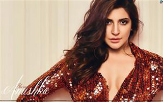 Woman sequin top posing picture - anna hotchkis free wallpaper