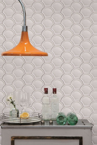 Table plate glass lamp bottle - a mosaic free wallpaper for mobile