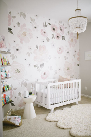 White crib nursery flower wallpaper - annabel kidston free wallpaper