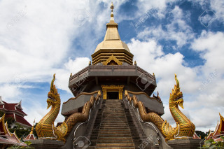 Tall building steeple golden dragon - the top of its free wallpaper