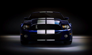 Blue white mustang dark room - a spotlight free wallpaper for desktop