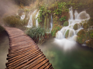 Wooden bridge waterfall foggy sky - foggy sky above free wallpaper