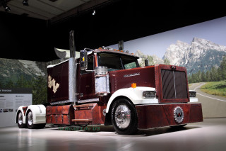 Large semi truck showroom mountain - arnold mesches free wallpaper