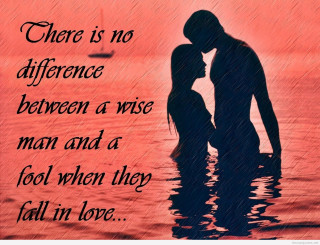 Couple kissing water love quote - free love wallpaper