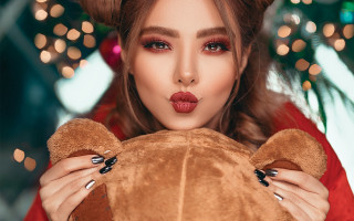 Woman teddy bear christmas tree - eye free wallpaper