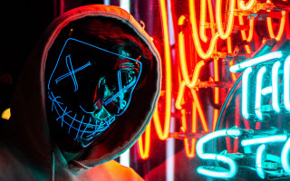 Neon mask cyberpunk cedric seaut - a man free wallpaper