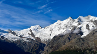 Mountain snow clouds blue sky 2 - free mountains wallpaper