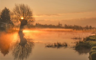 Lake tree sunset house cityscape - a sunset in the background free wallpaper