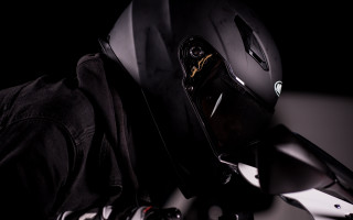 Helmet cobra motorcycle 3d render - a helmet free wallpaper for desktop