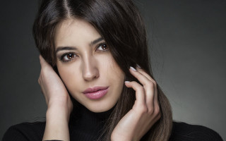 Elina karimova black hair portrait - a black shirt free wallpaper for desktop