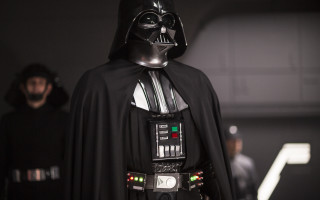 Darth vader costume hologram blurry - free dark wallpaper