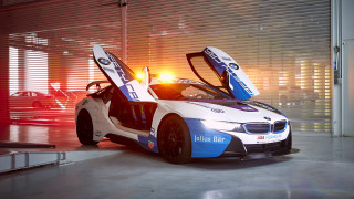 White blue car open doors - its door free wallpaper