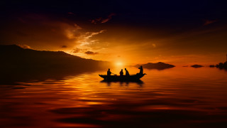 Sunset boat water clouds horizon 2 - floating free wallpaper
