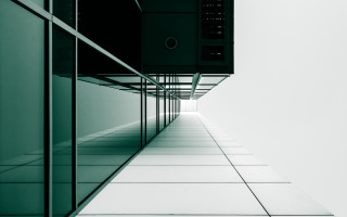 Long hallway clock tiled floor - symmetric free wallpaper