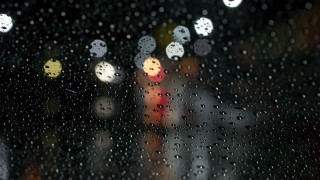 Rainy window blurry streetlight traffic - christopher moeller free wallpaper