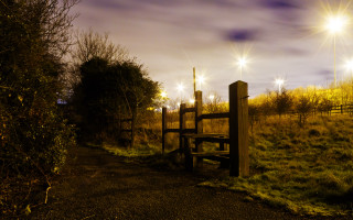 Wooden gate night lights path - dave allsop free wallpaper