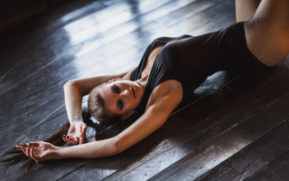 Annabel eyres jigsaw arabesque fashion - annabel eyres free wallpaper for desktop