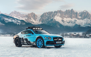 Blue car ski snow mountains - a blue car free wallpaper