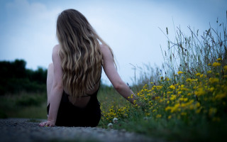 Woman flower field blonde hair - a road next free wallpaper