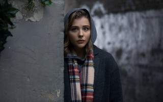 Woman plaid scarf hoodie celias - celia fiennes free wallpaper