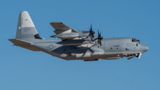 Large airplane blue sky propellers - wing and a propeller free wallpaper
