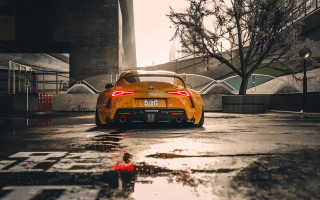 Yellow sports car wet street 3 - realistic lighting free wallpaper