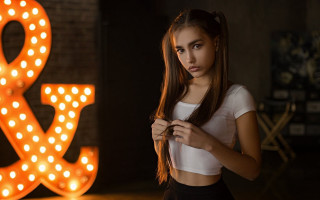 Elina karimova amp sign portrait - aestheticism free wallpaper