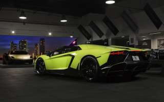 Yellow sports car garage white - a garage next free wallpaper