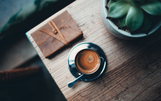 Coffee chocolate table plant minimalism - minimalism free wallpaper for desktop