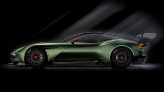 Green sports car spotlight digital - a green sports car free wallpaper