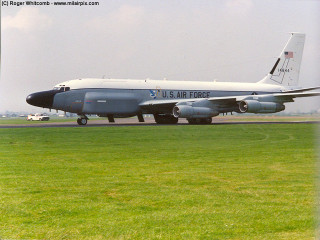 Air force plane runway grass - side profile free wallpaper